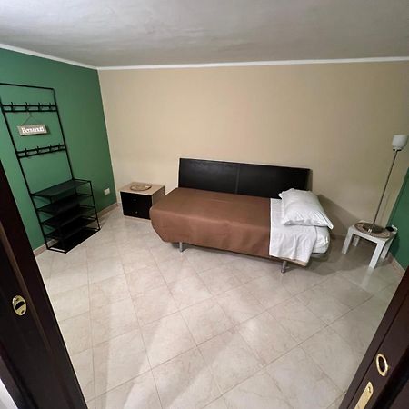 Piazzetta 42 Holiday Room Trani Bagian luar foto
